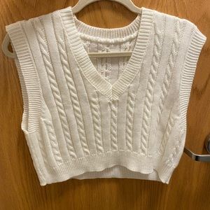 White Knit Sweater Vest Womens size M